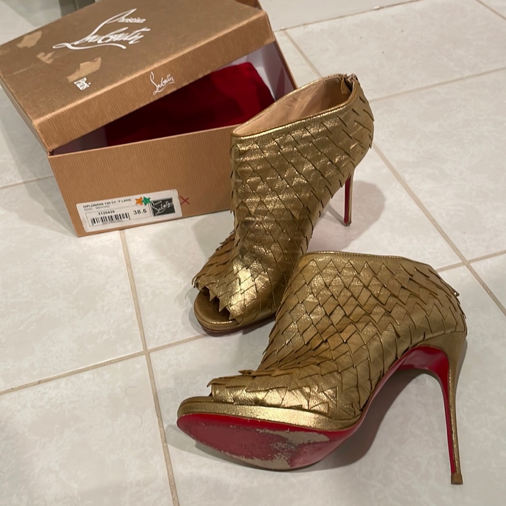 louboutin diamond heels